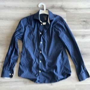H&M MEDIUM SHIRT!!!